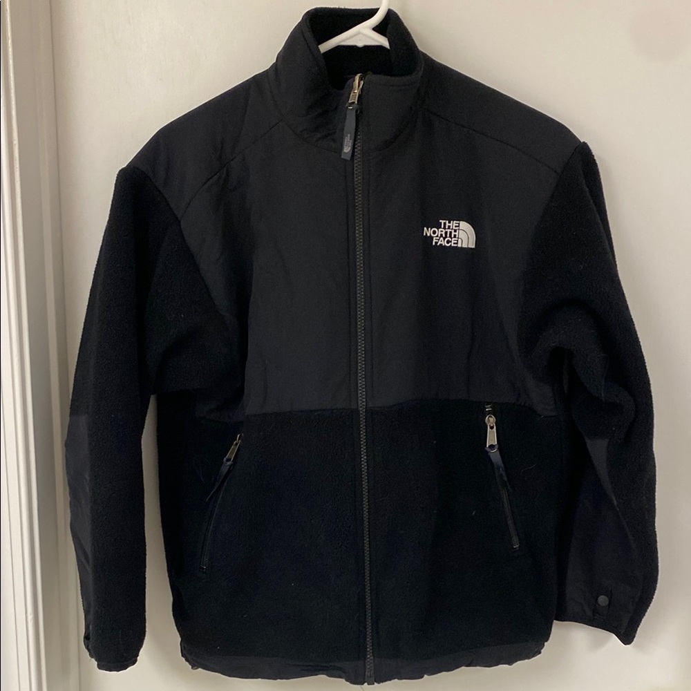 The North Face Black Denali Fleece Jacket ❤️